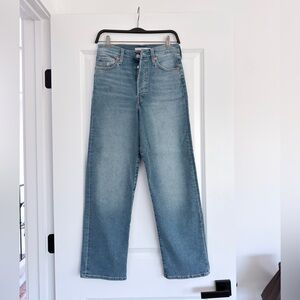 Levi’s Ribcage Straight Ankle Jeans